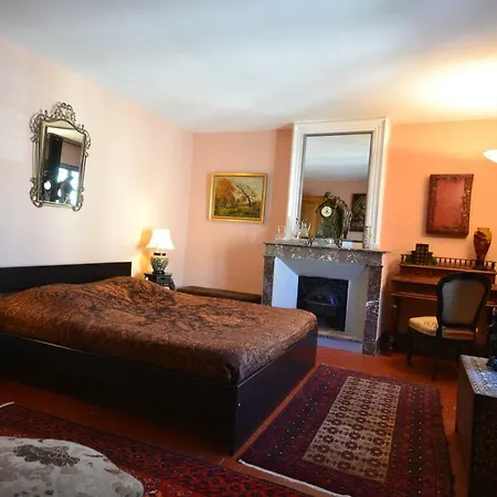 Au Gre Du Voyage Apartamento Uzès Exterior foto
